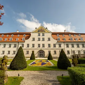 Schloss **** Lautrach